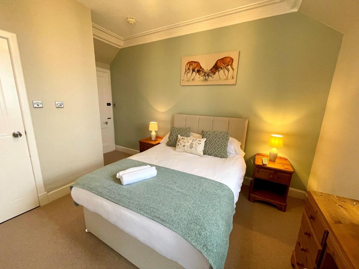 Navidale House - Bed, Breakfast & Bar Hotel Helmsdale Bagian luar foto