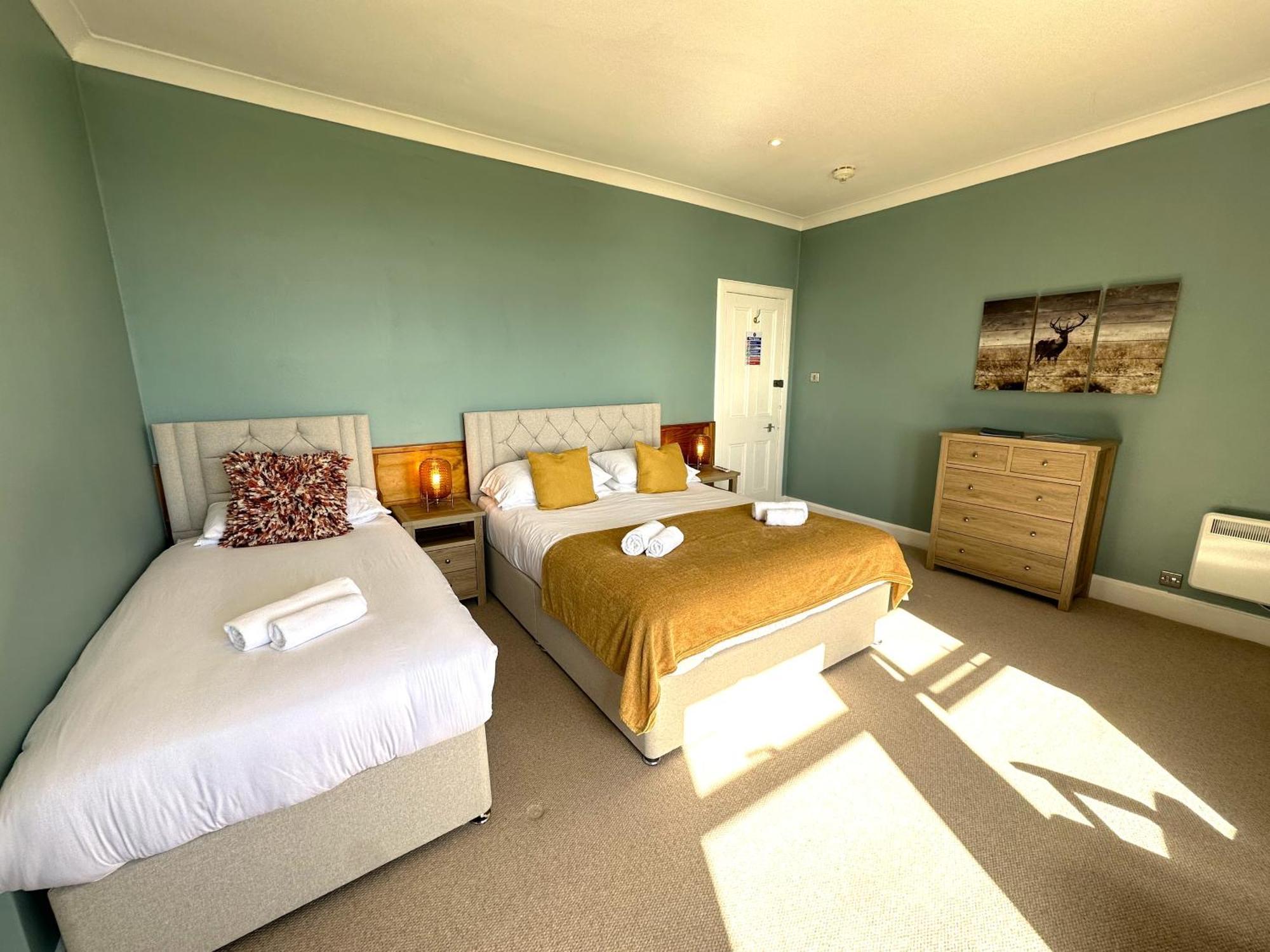 Navidale House - Bed, Breakfast & Bar Hotel Helmsdale Bagian luar foto